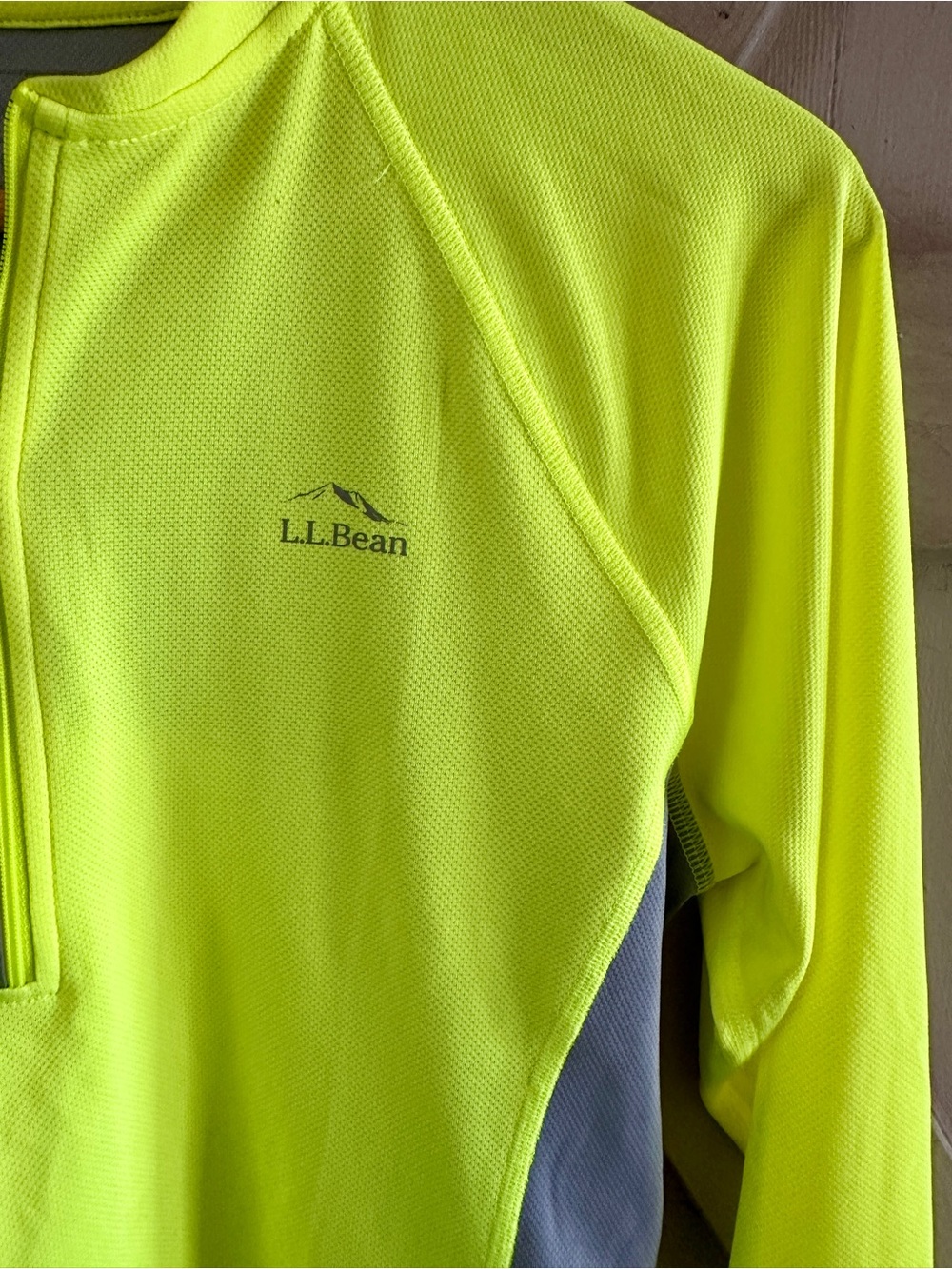 L.L.Bean Women’s Cycling Jersey Neon Yellow Gray 1/4 Zip M Reg - Picture 3 of 7
